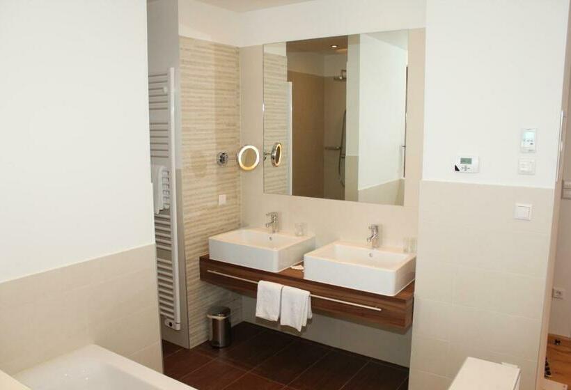 هتل Feichtinger Graz