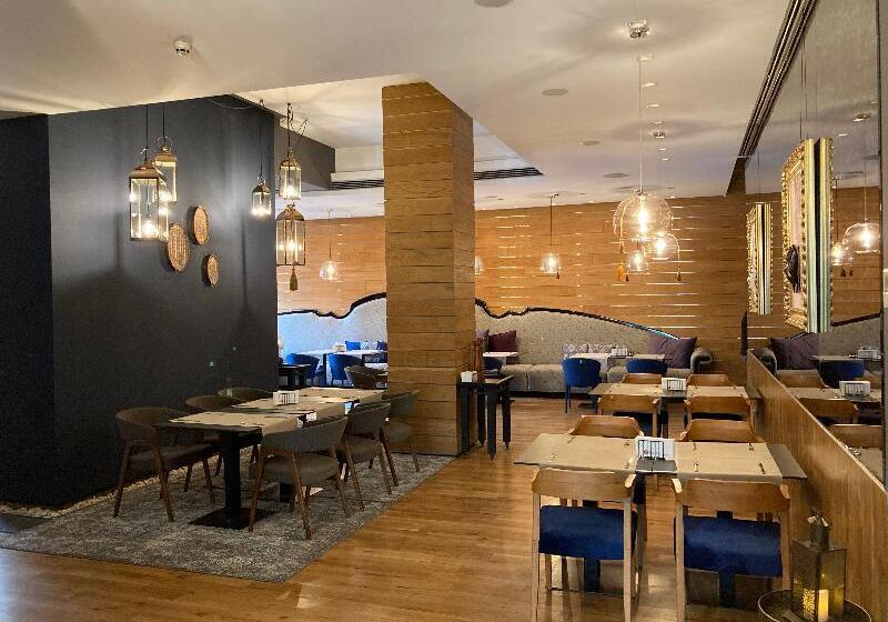 هتل Graffit Gallery Design