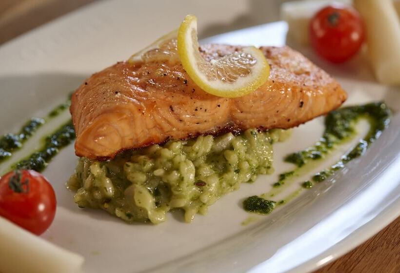 هتل Alpengasthof Grüner