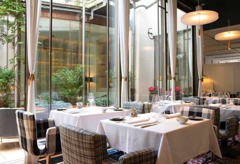 هتل Le Place D Armes   Relais & Châteaux
