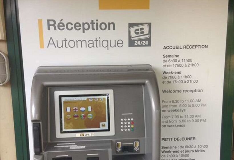 בית מלון כפרי Premiere Classe Salon De Provence