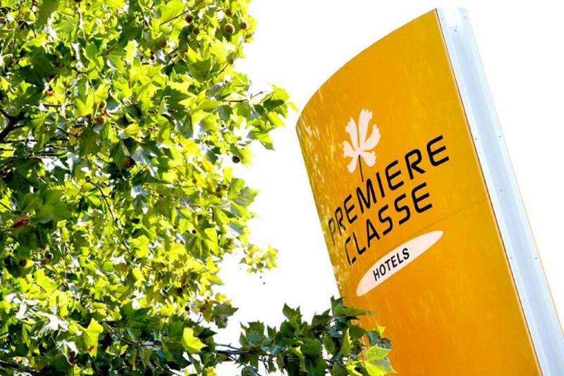 בית מלון כפרי Premiere Classe Toulouse Sesquières