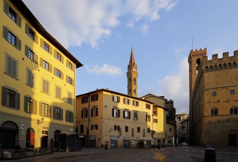 هتل San Firenze Suites & Spa