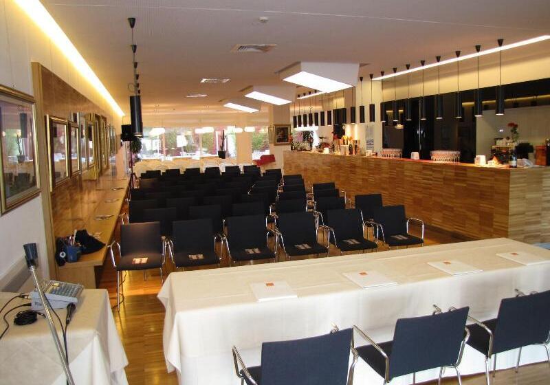 فندق Schio