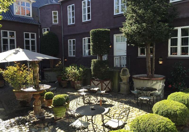 هتل Villa Provence
