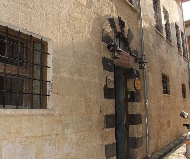 هتل Zeynep Hanim Konagi