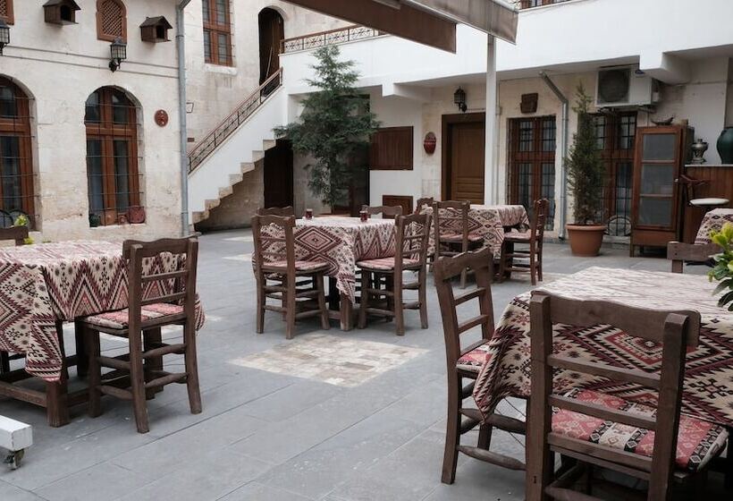 هتل Zeynep Hanim Konagi