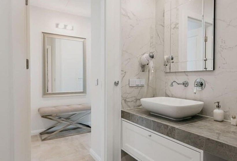 Inqse Wroclaw | Centre