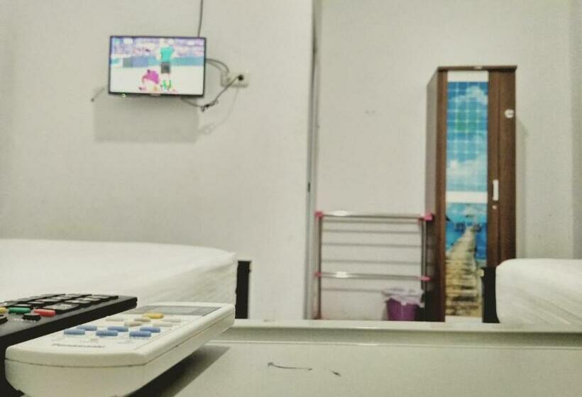 הוסטל Wisma Aira