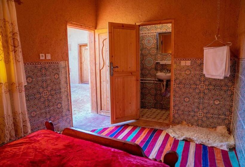 تختخواب و صبحانه Maison Etoile Du Desert
