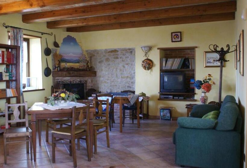 فندق Agriturismo La Cascina