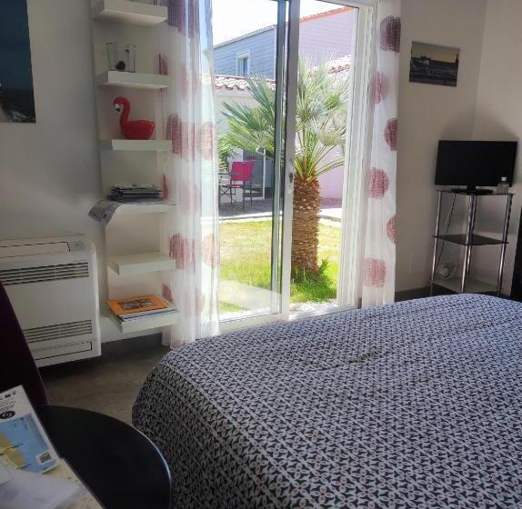 بنسيون Chambre Et Salle D Eau Dans Dépendance 20 M2, Vélos