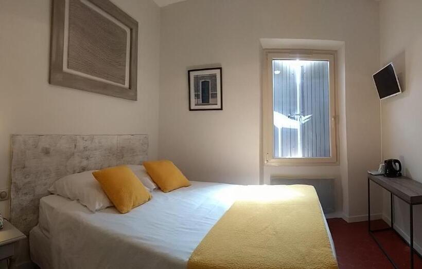 Bed and Breakfast Mas De Camejean