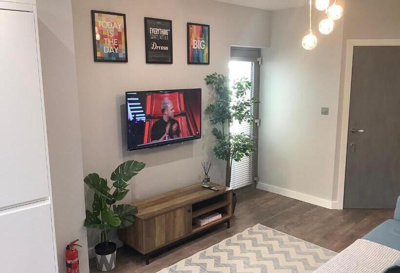Carolyn’s Place