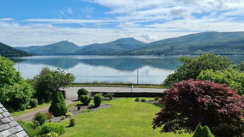 مبيت وإفطار Creag Dhubh Country House