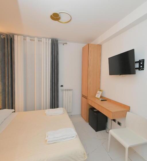Noemi B&b