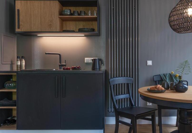 مبيت وإفطار Konrads Limburg   Hotel & Gästehaus