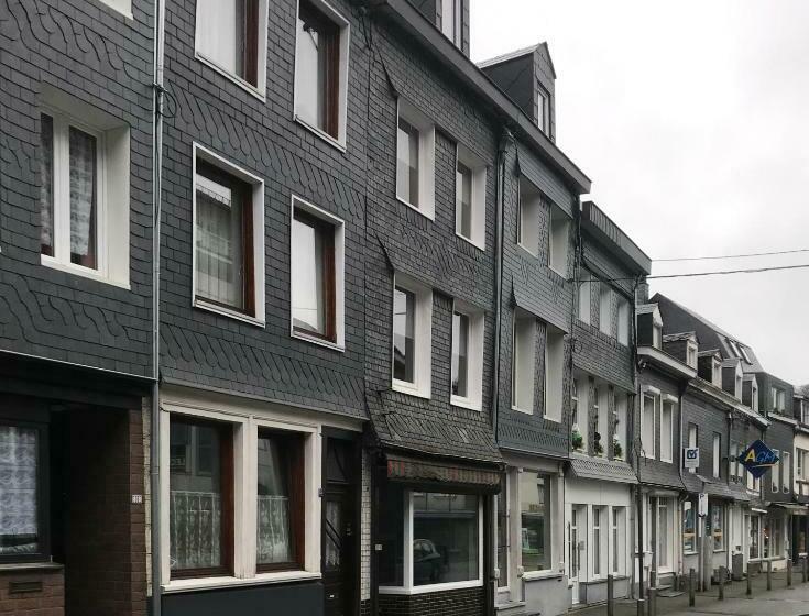 بنسيون Newstreet