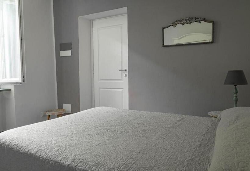 مبيت وإفطار I Tre Ladroni