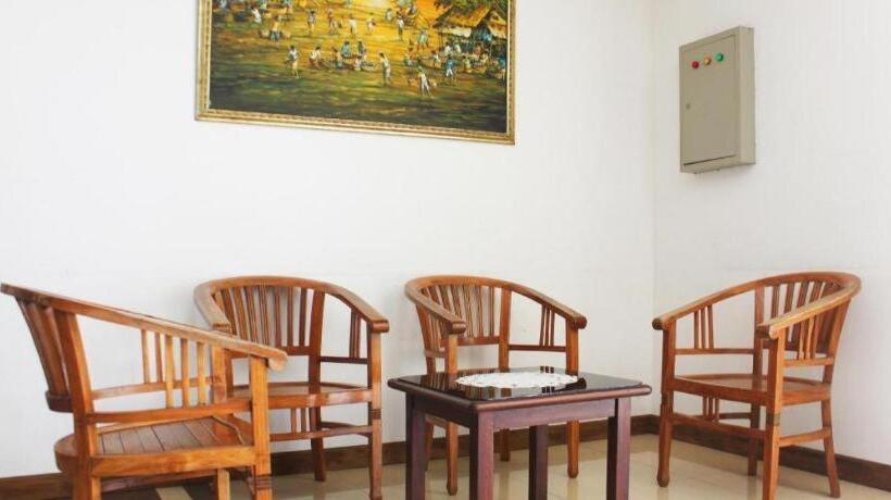 هتل Graha Widjaja