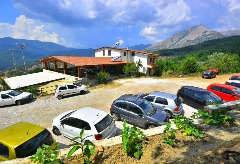 ベッドアンドブレックファースト Affittacamere Convivio