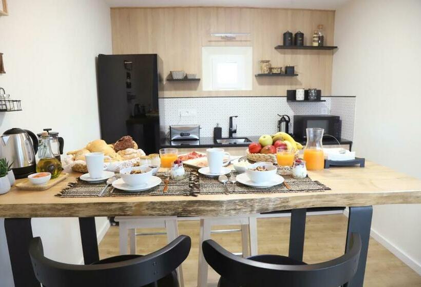 پانسیون Aires Do Umia