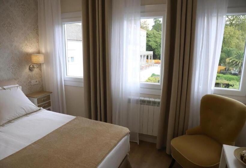 پانسیون Aires Do Umia