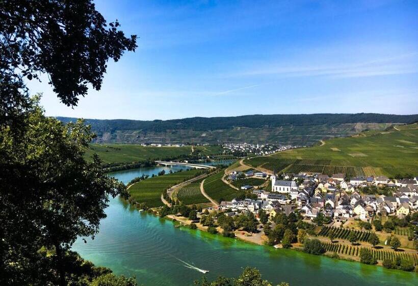 ペンション Schlössje