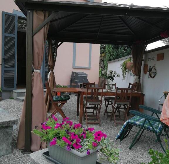 پانسیون Zizzihome Bed And Breakfast