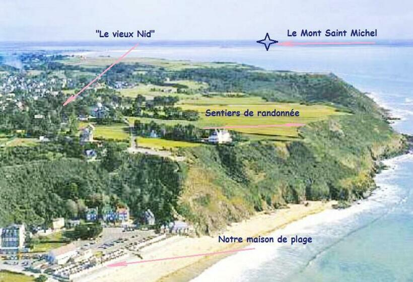 ベッドアンドブレックファースト Le Vieux Manoir