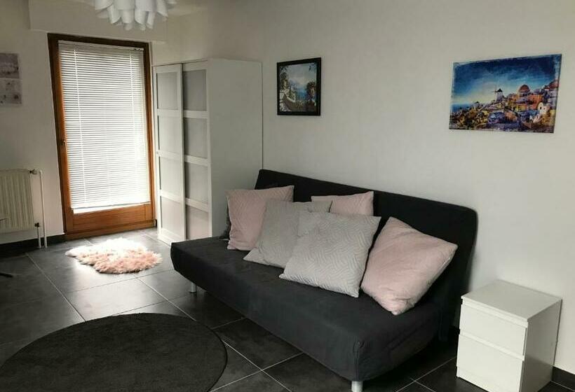 צימר Zum Hoambarg, Kitchen, Balcony, Bathroom