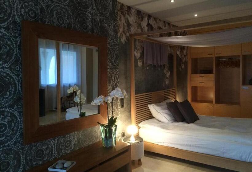 تختخواب و صبحانه Casa De L’albada