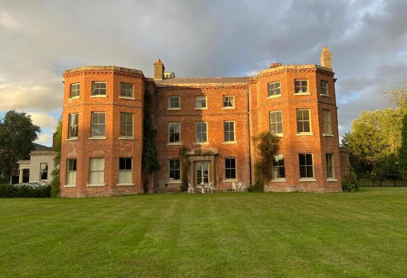ベッドアンドブレックファースト Caynham Court