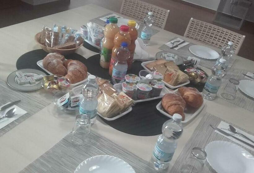 ベッドアンドブレックファースト Country House Poggio Alto