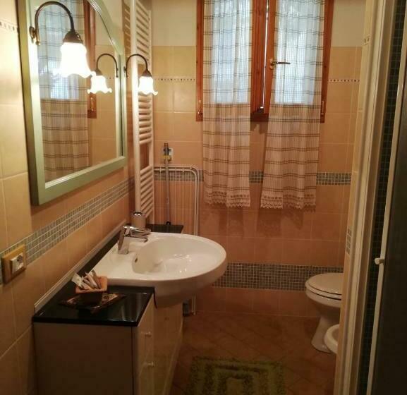 مبيت وإفطار Il Podere Della Piazza