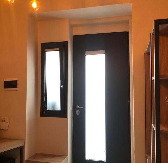 تختخواب و صبحانه Locus Pendinelli Trani