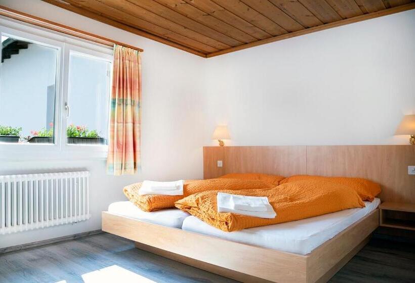 호텔 B&b La Tgamona