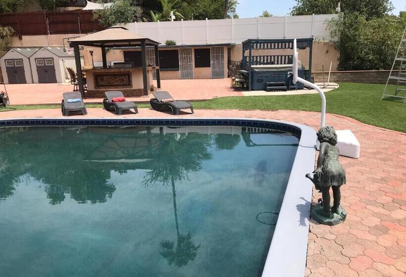 پانسیون Paradise Luxury Experience