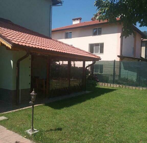 פנסיון Simada Green Guest House