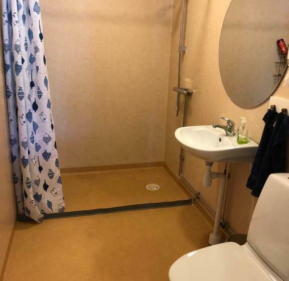 ベッドアンドブレックファースト Bergåsa Bed & Kitchen Drängsered