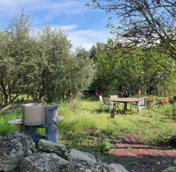 ベッドアンドブレックファースト Locations Insolites Vie En Plein Air Cabane Et Tipi Bastide Bellugue Maison D Hôtes Reseau Bienvenue