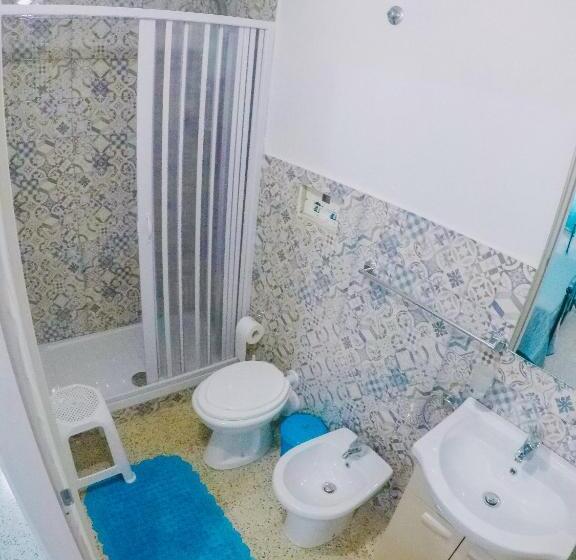 تختخواب و صبحانه Magico Sole