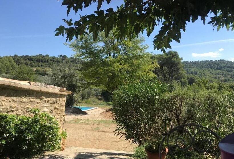 ベッドアンドブレックファースト Locations Insolites Vie En Plein Air Cabane Et Tipi Bastide Bellugue Maison D Hôtes Reseau Bienvenue