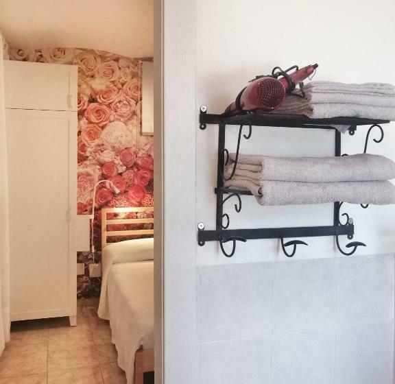 مبيت وإفطار Villa Belvedere Langhe