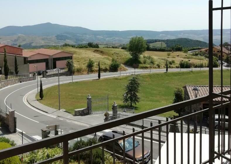 هتل Albergo La Torre