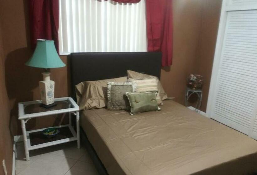 بنسيون Bon Soleil Stadium Guesthome