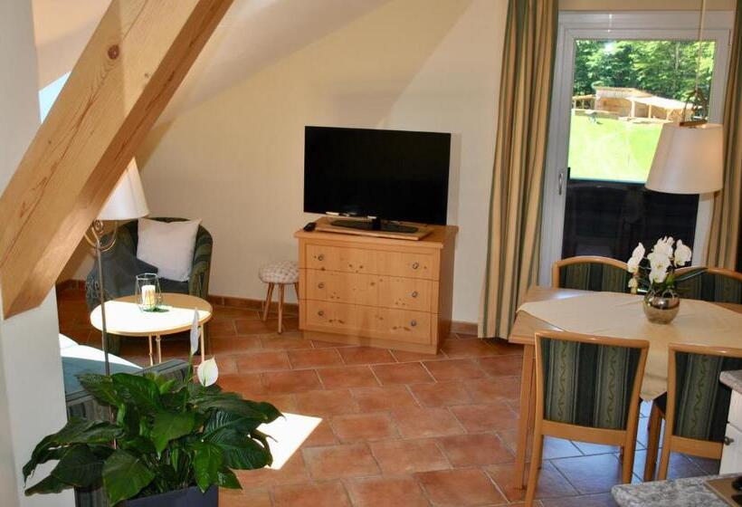 بنسيون Kornbranntgut Hieflau