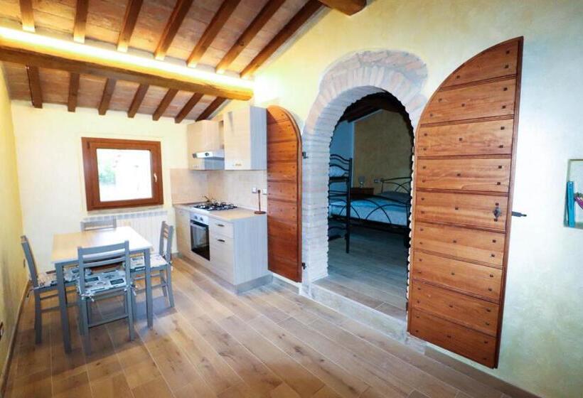 בית מלון כפרי Agriturismo La Tana