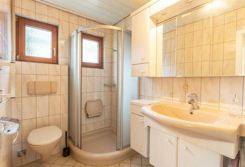 پانسیون City House Bühl