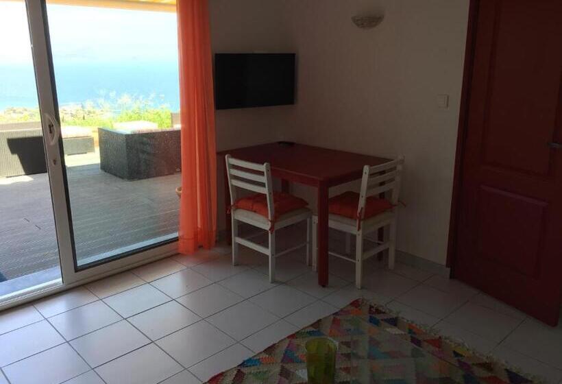 פנסיון Villa Goonie